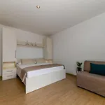 Medora * באסקה וודה